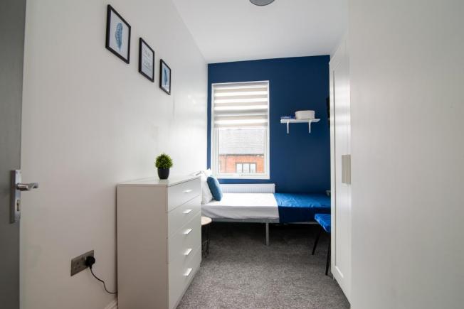 Pokój w Walsall -legalna umowa i cichy dom