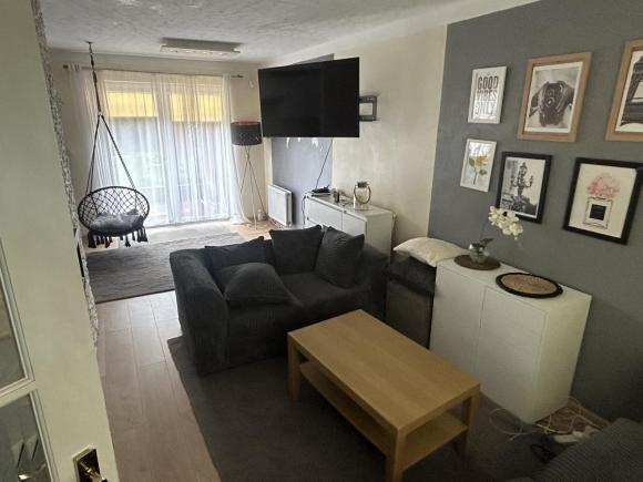 Pokoj 1os Sheldon B33