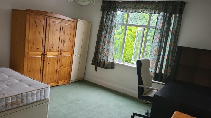 Duży pokój do wynajęcia