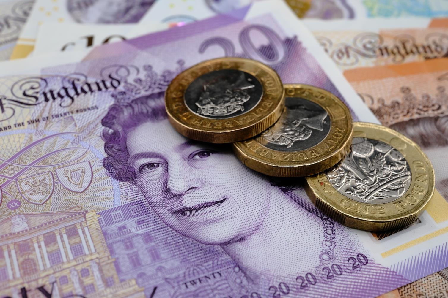 DWP przyzna dodatkowe 164 GBP osobom pobierającym jedno świadczenie DWP przyzna dodatkowe 164 GBP osobom pobierającym jedno świadczenie